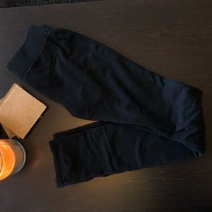 Black workout leggings